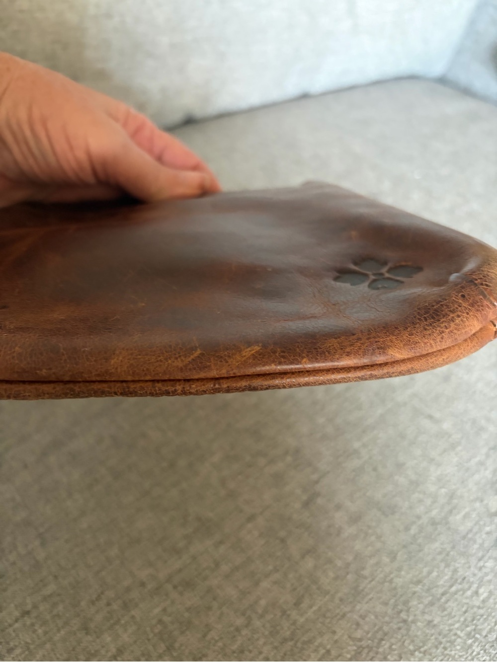 Patricia Nash Brown Embossed Leather Kiss-Lock Clutch - Picture 3 of 7